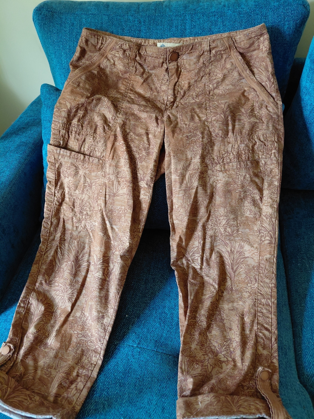 Women's Casual Capris Brown Printed Pants